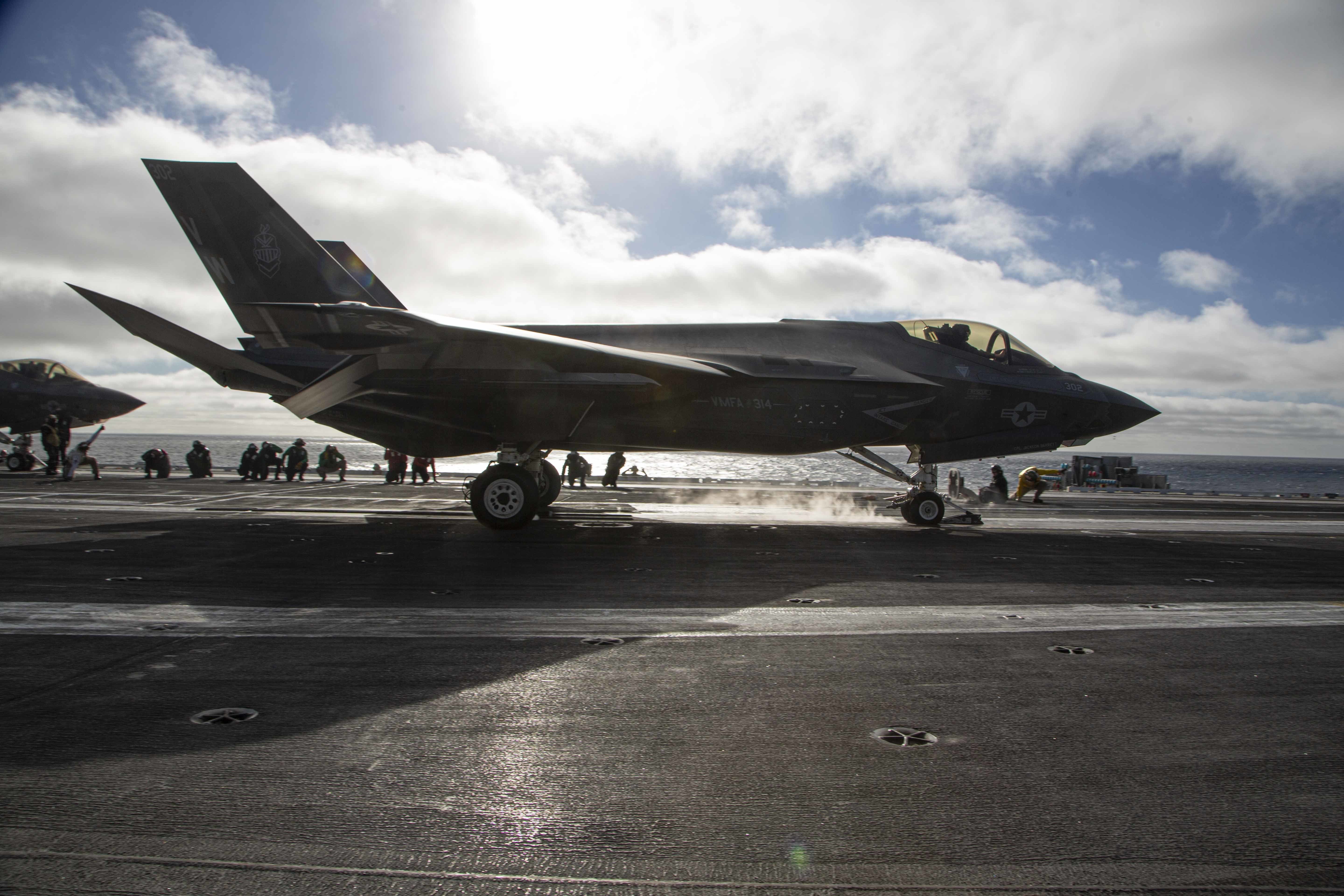 Abraham Lincoln Carrier Strike Group Deploys With Marine F-35C Squadron -  USNI News
