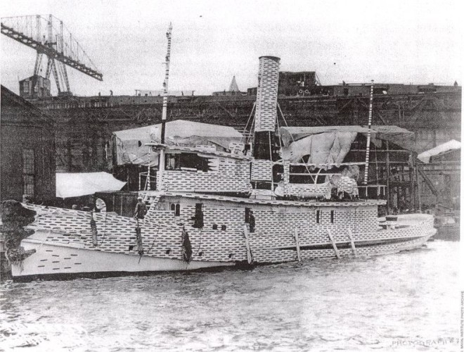 Steam tug USS Narkeeta operating in New York in 1917