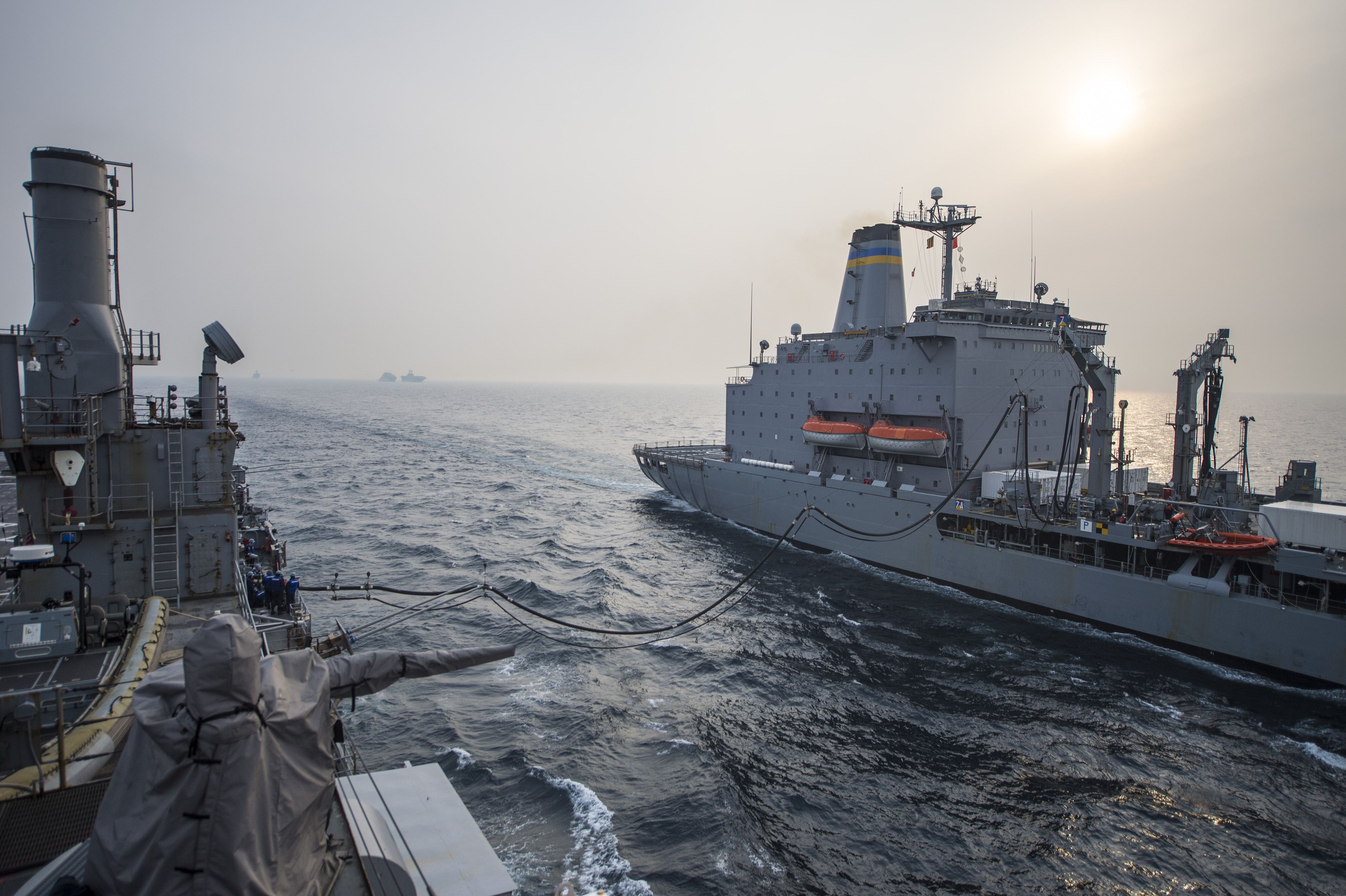 USS Denver (LPD-9) conducts a replenishment-at-sea with the Military Sealift Command fleet replenishment oiler USNS Rappahannock (T-AO 204). US Navy Photo