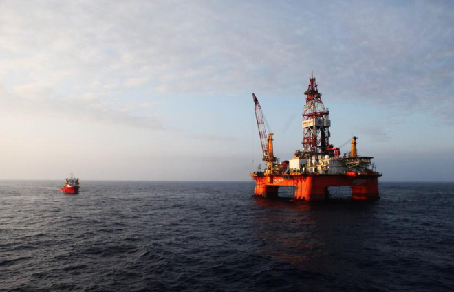 Officials: ‘Illegal’ Chinese Oilrig is in Vietnamese Waters