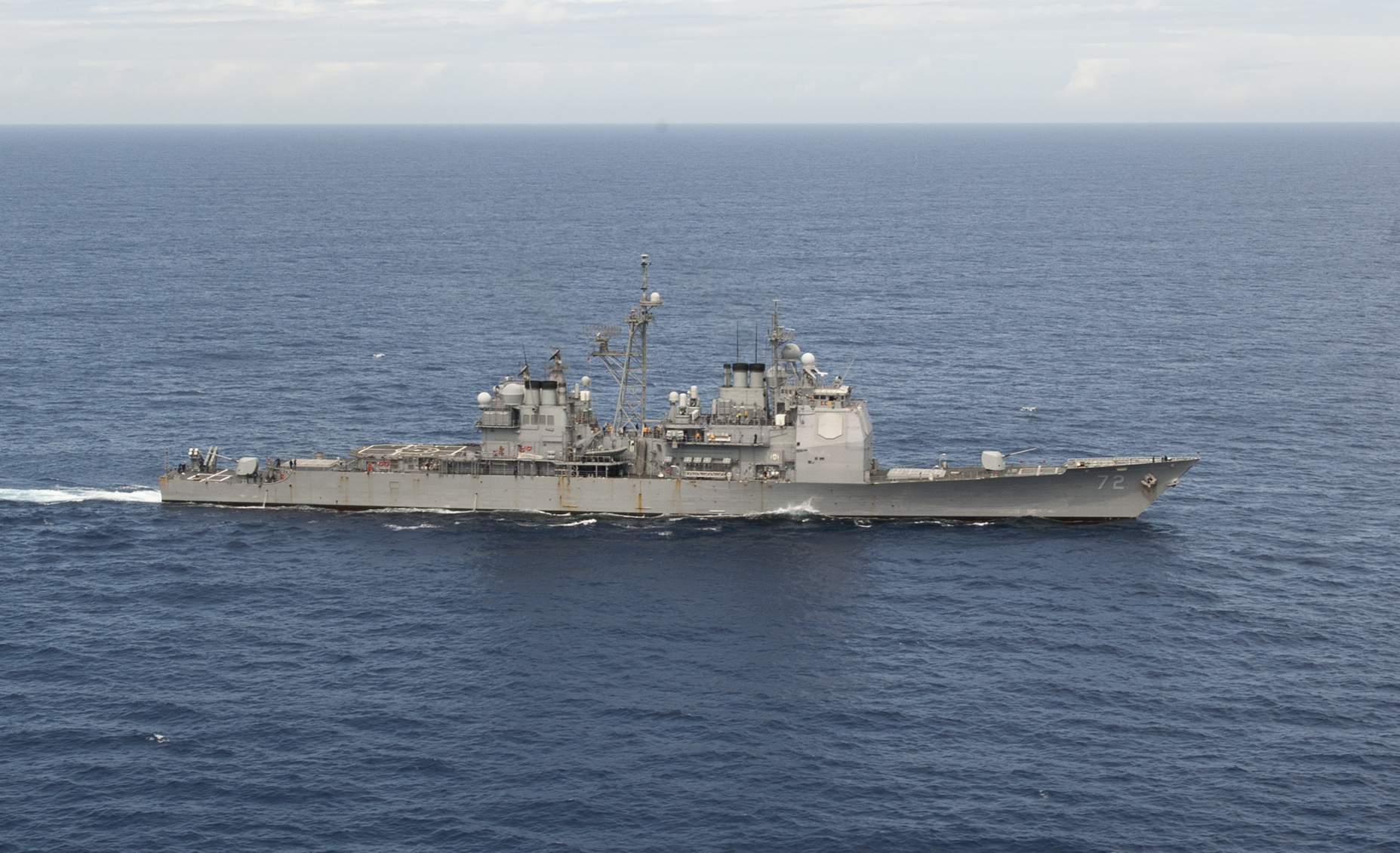 USS Vella Gulf (CG-72) transits the Atlantic Ocean on March 19, 2014. US Navy Photo