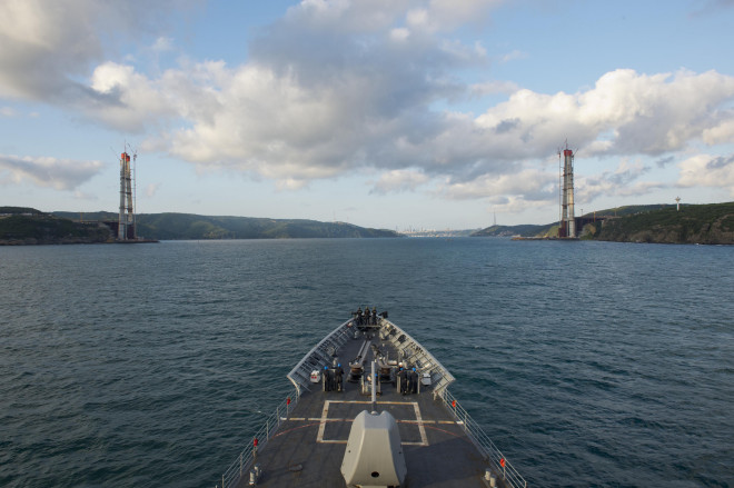 Cruiser Vella Gulf Leaves Black Sea, More NATO Ships Inbound