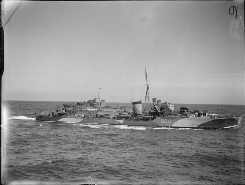 HMS Jupiter (F85) HMS Kashmir is in the background in 1940. Imperial War Museums Photo