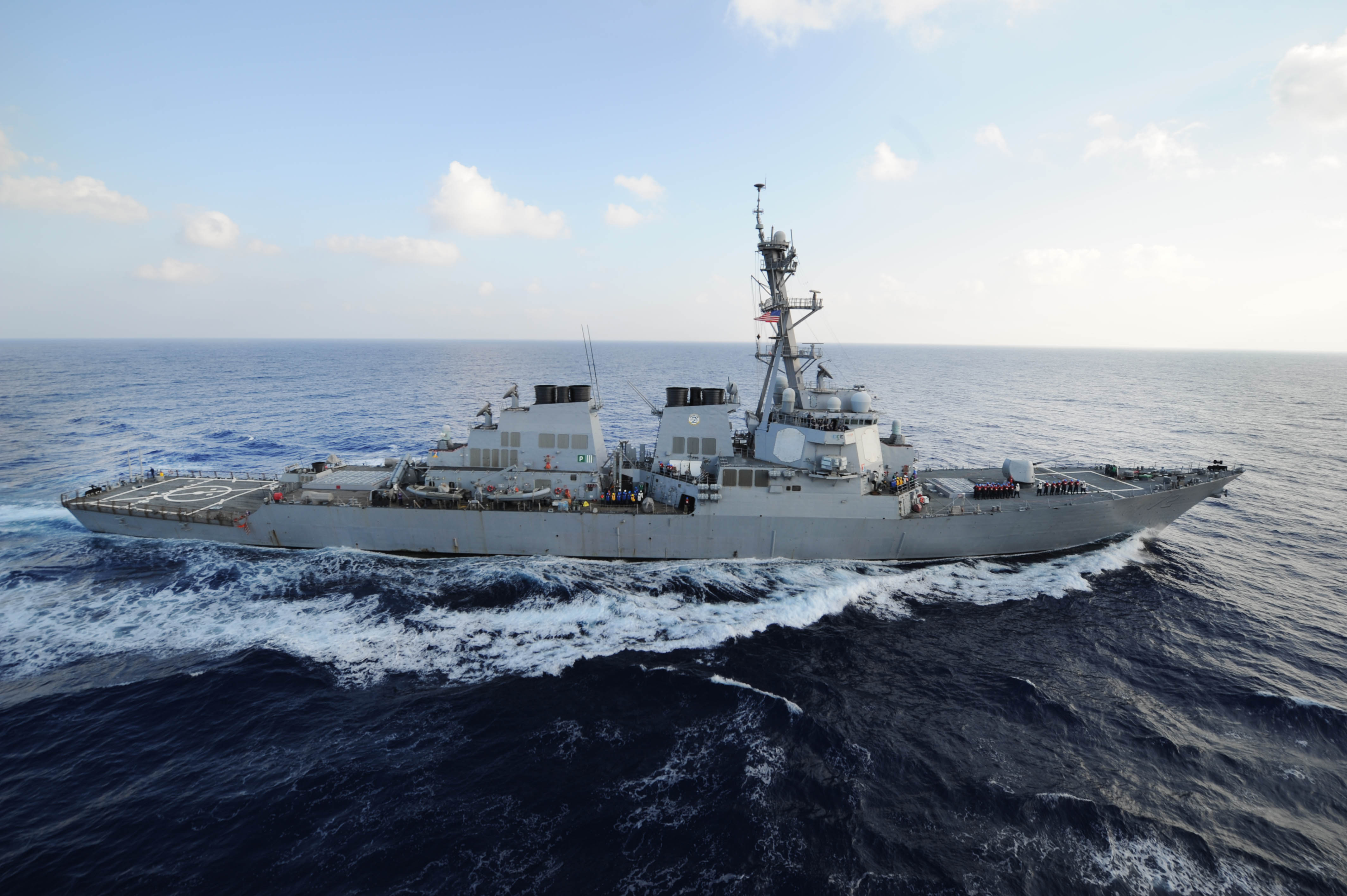 USS Mahan (DDG 72) transits the Mediterranean Sea on Aug. 31 2013. US Navy Photo 