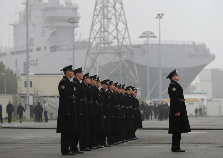 Russian sailors in French port of Saint-Nazaire via Reuters