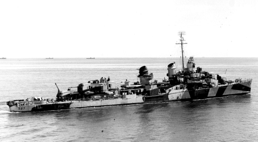 Fletcher class destroyer USS Ammen (DD-527) in 1944. US Navy Photo 