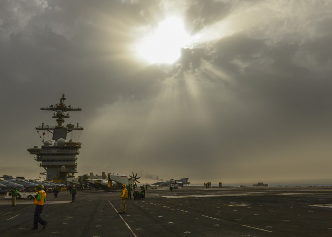 USS Carl Vinson Carrier Chops Out of 5th Fleet, Roosevelt Picks Up ISIS Strike Missions