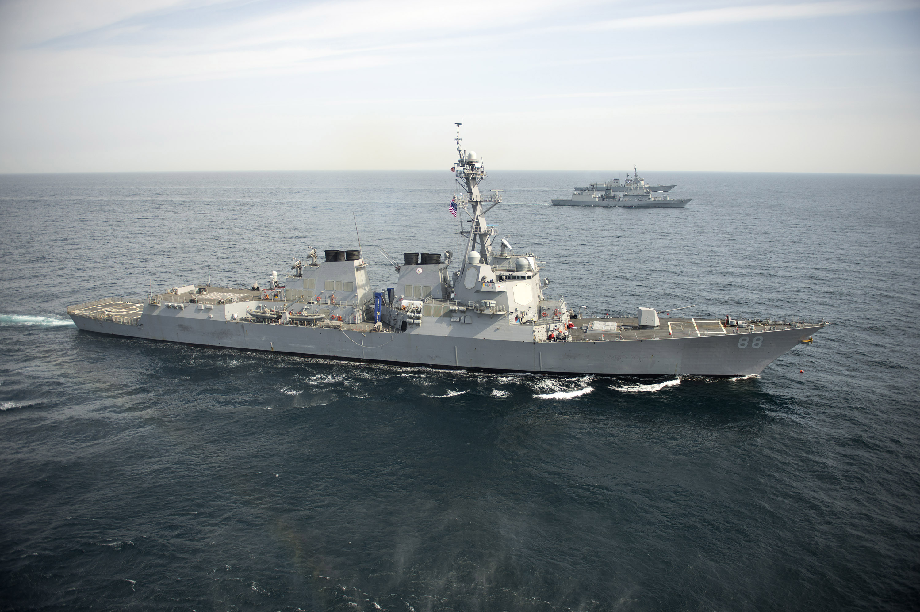 Arleigh-Burke class guided-missile destroyer USS Preble (DDG-88) underway on April 18, 2015. US Navy Photo 