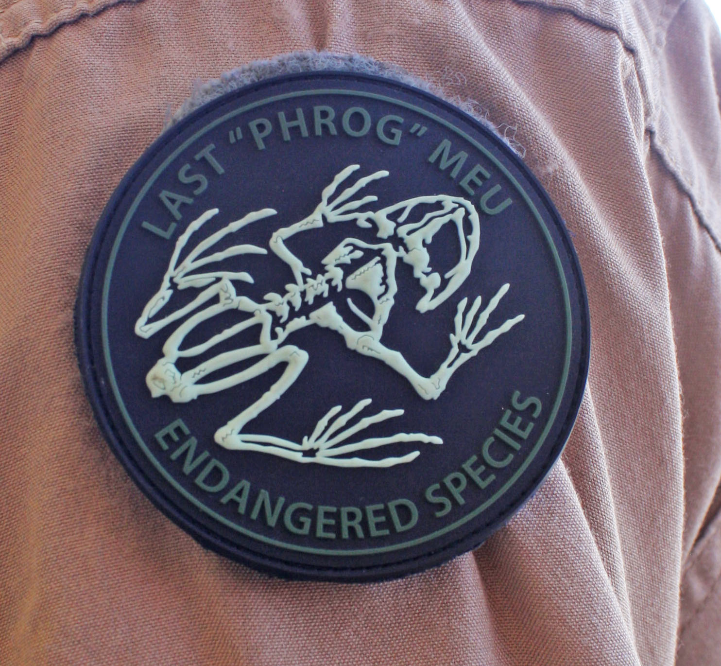  A patch worn by Capt. Brett Bishop commemorates the last CH-46E squadron mission with Japan-based 31st Marine Expeditionary Unit. US Naval Institute Photo 