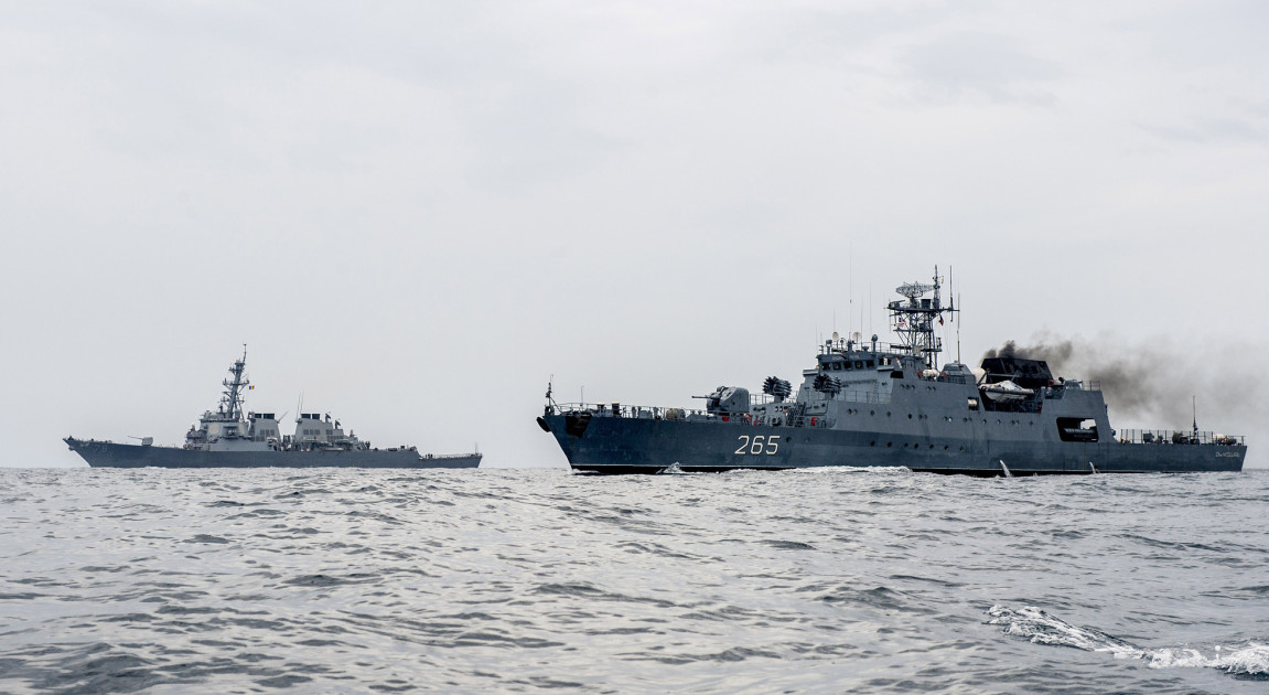 USS Porter Leaves Black Sea, Rota Destroyer USS Ross Returns From 4 ...