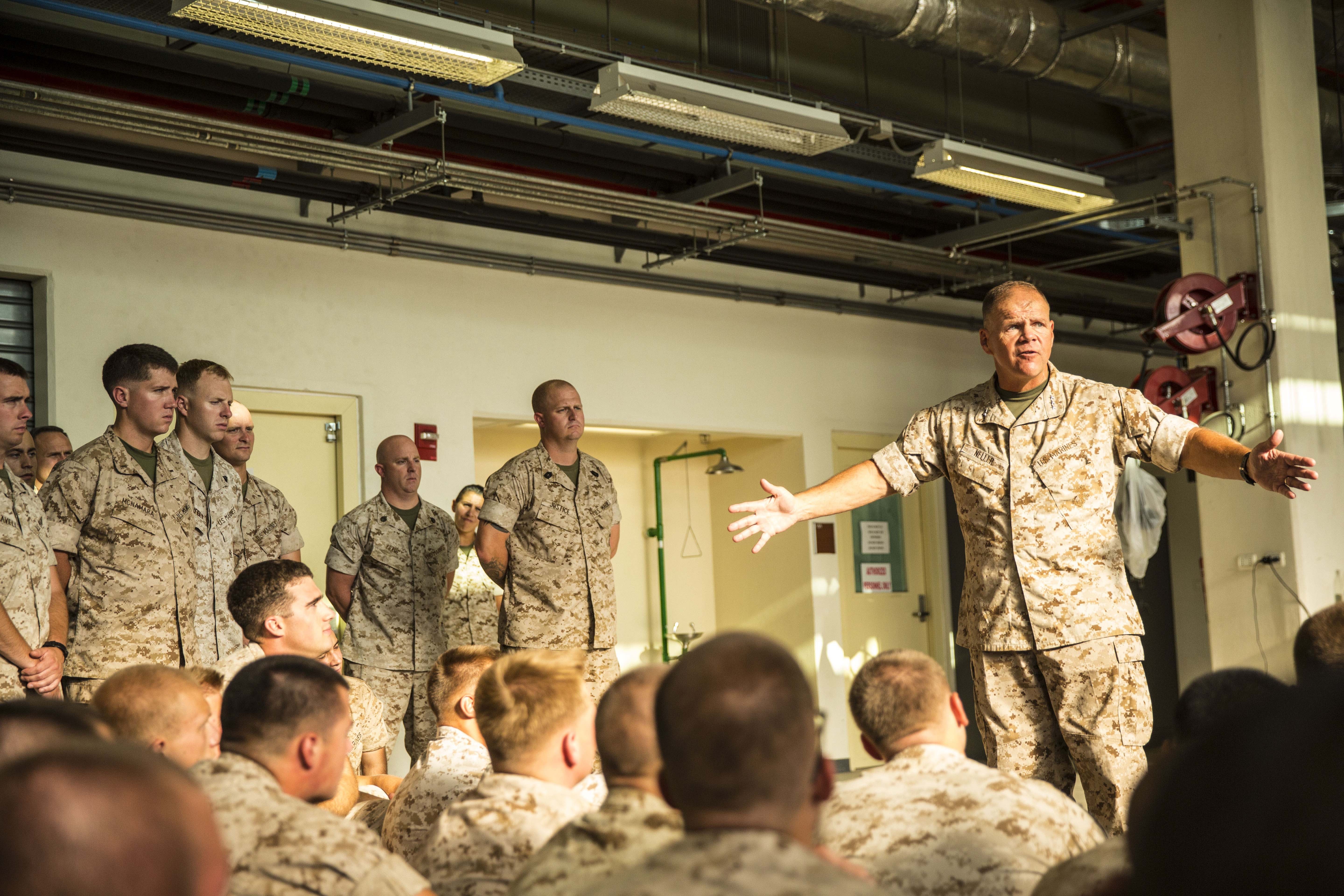Lt. Gen. Robert Neller, Commander, U.S. Marine Corps Forces, Europe, visited Naval Air Station Sigonella to meet service members with the second iteration of SP-MAGTF Africa 14, Aug. 9, 2014. US Marine Corps photo.