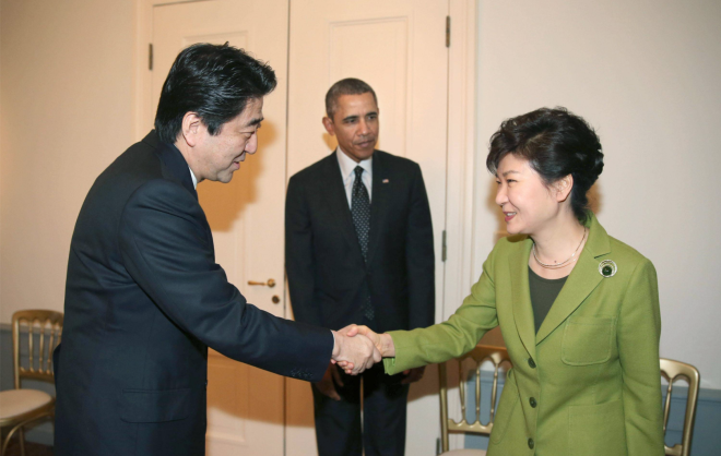 Panel: U.S. Must Rely on Leaders of Korea, Japan to Improve Relations