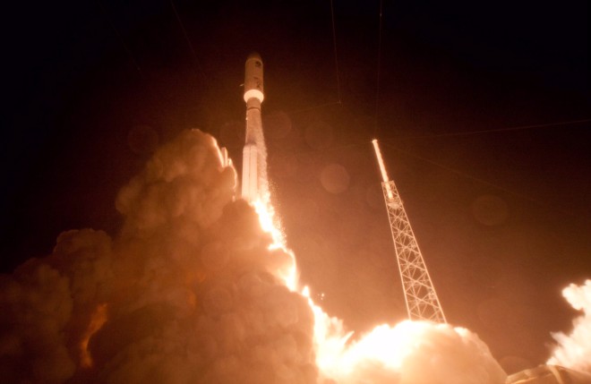 Video: Navy Successfully Launches Next MUOS-4 Generation Communication Satellite
