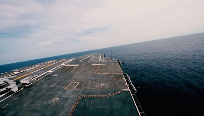 Video: Carrier USS Dwight D. Eisenhower Conducting High Speed Turns
