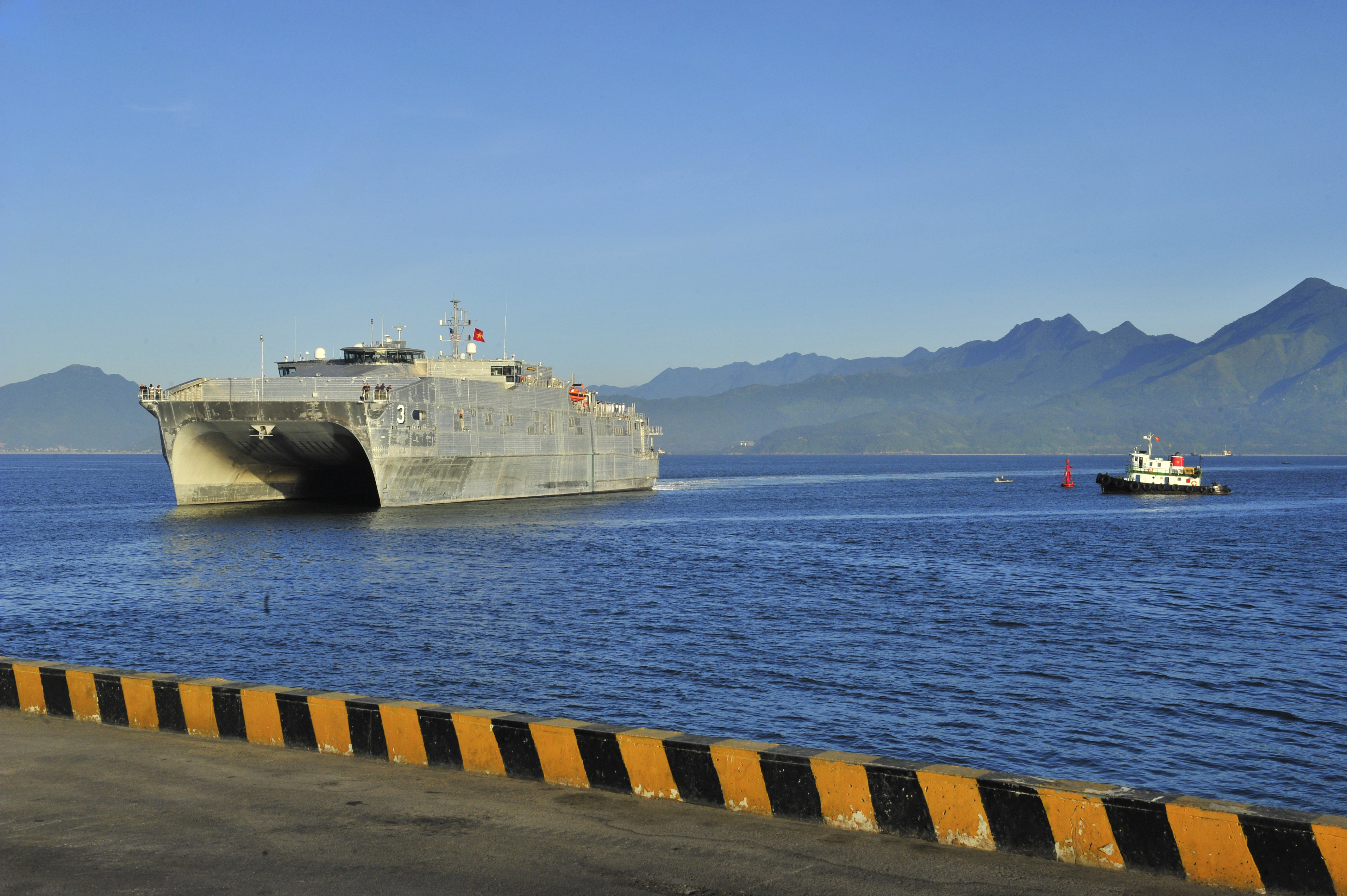 The Military Sealift Command joint high speed vessel USNS Millinocket (JHSV 3) arrives in Vietnam. US Navy photo.