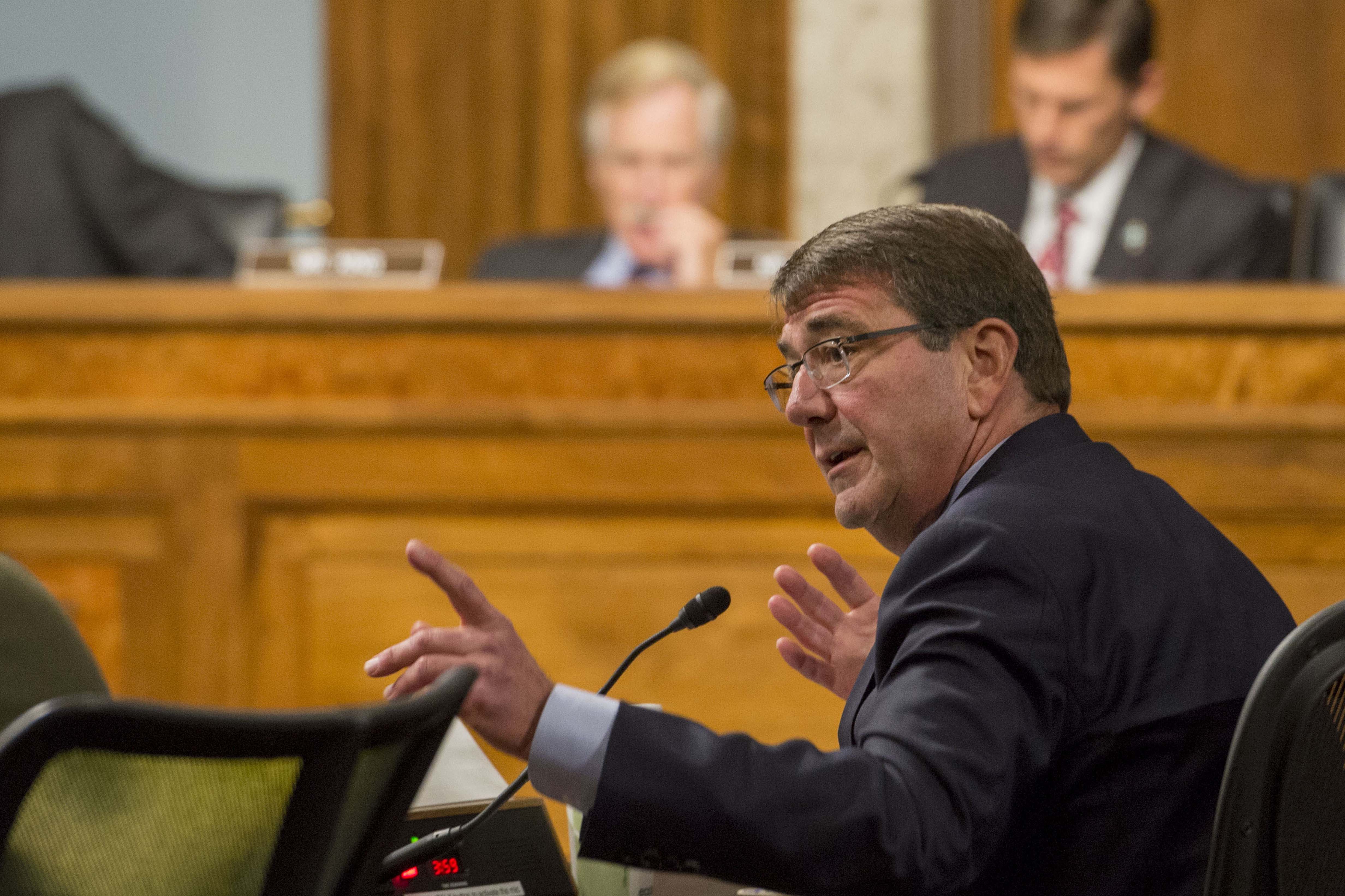 Secretary of Defense Ash Carter testifes before the Senate Armed Services Committee on U.S. military strategy in the Middle East Oct. 27, 2015. DoD Photo