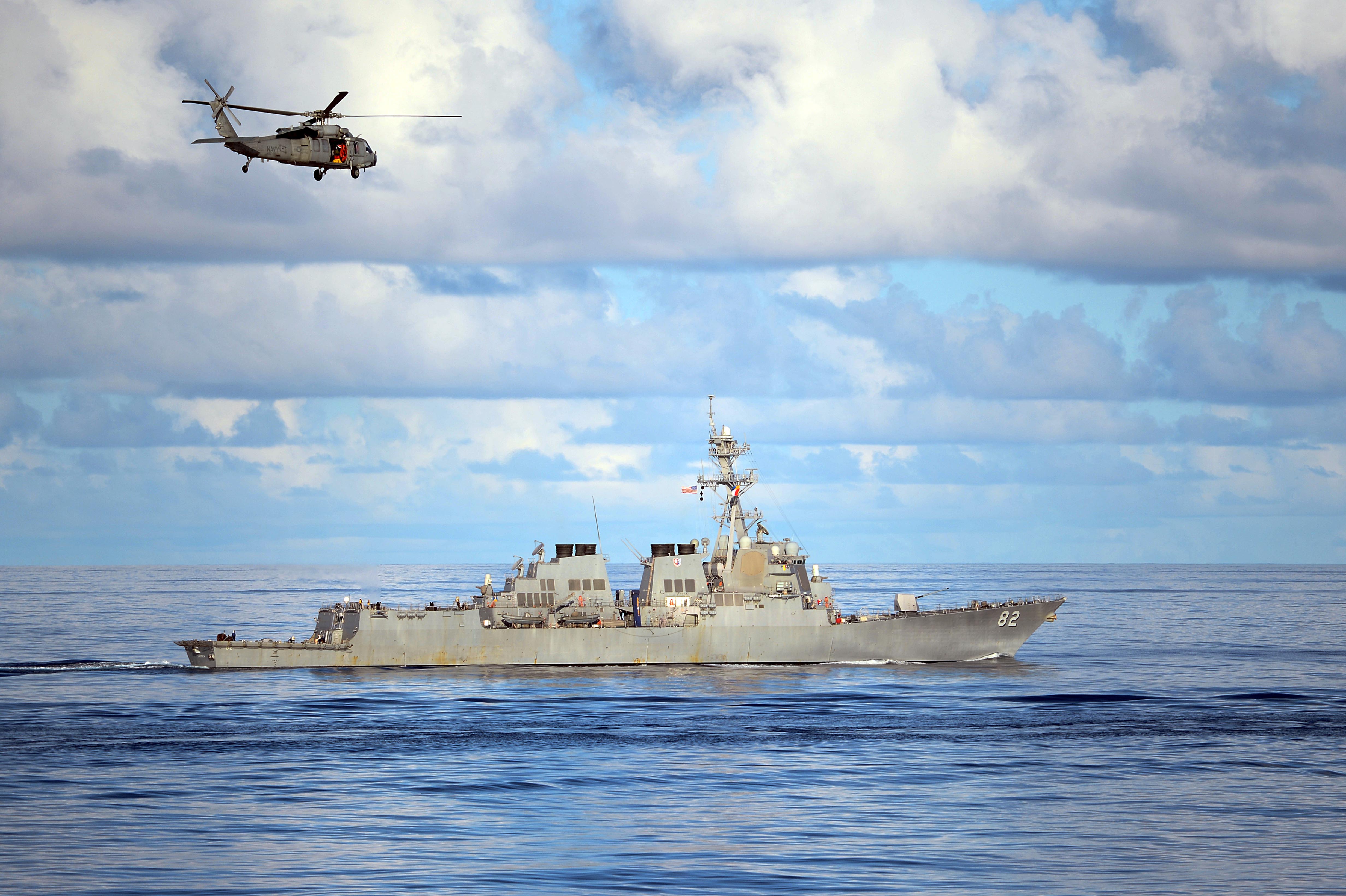 USS Lassen (DDG-82) is underway in the Philippine Sea in 2013. US Navy Photo