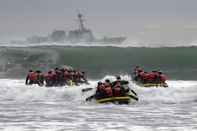 SEAL Training Center Gets New CO Early as Navy Continues Inquiry Following 2022 Trainee Death