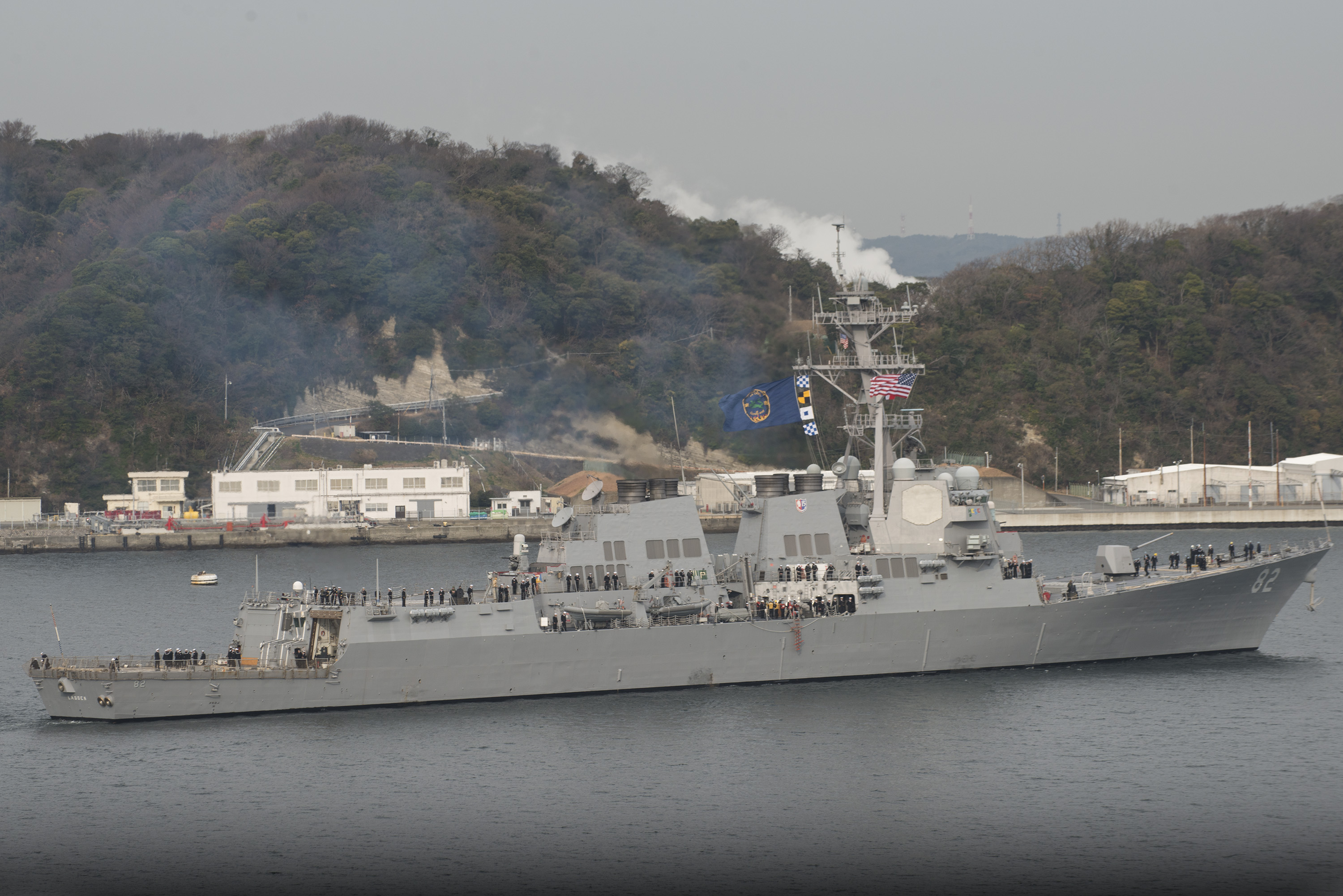 USS Lassen (DDG-82) departs Yokosuka for the final time as part of the forward-deployed naval forces on Jan. 6, 2016. US Navy Photo