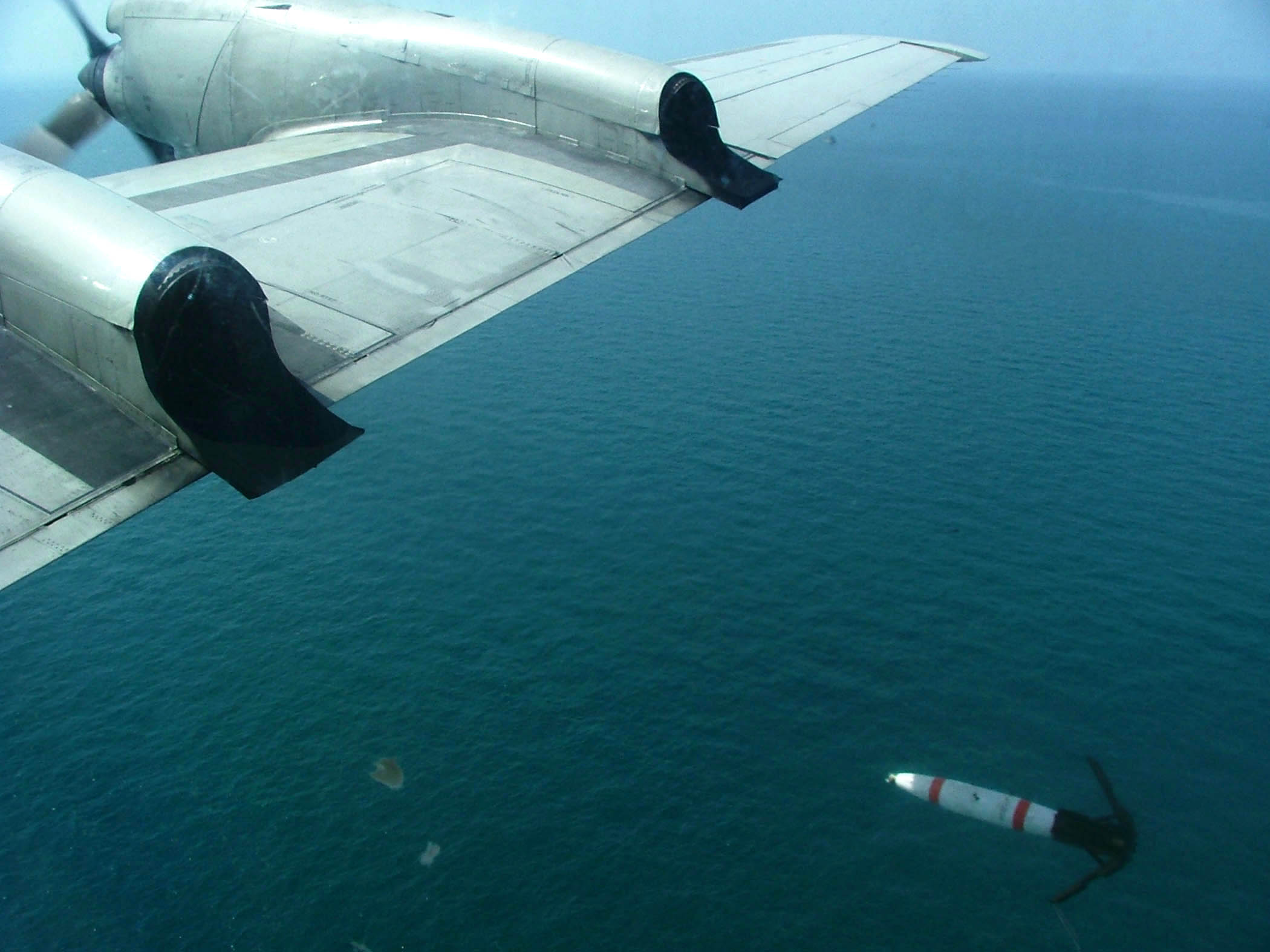 A MK 62 ÒQuick Strike mine is deployed from the starboard wing of a P-3C Orion aircraft in 2004. US Navy Photo