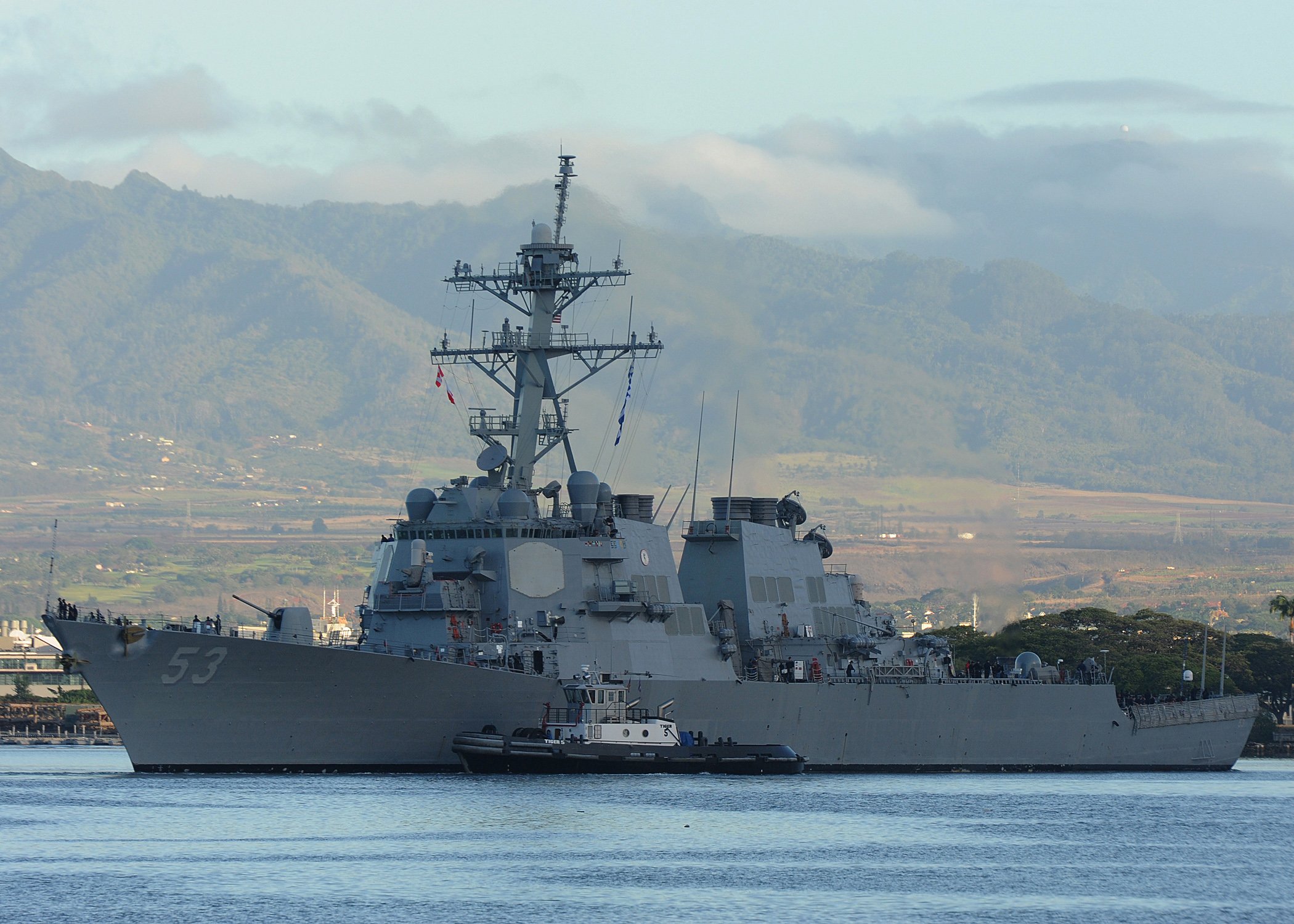 The guided-missile destroyer USS John Paul Jones (DDG-53) fired the anti-surface Standard Missile-6 Block I in January 2016, proving out the new weapon and its ability to integrate into the NIFC-CA architecture. US Navy photo.