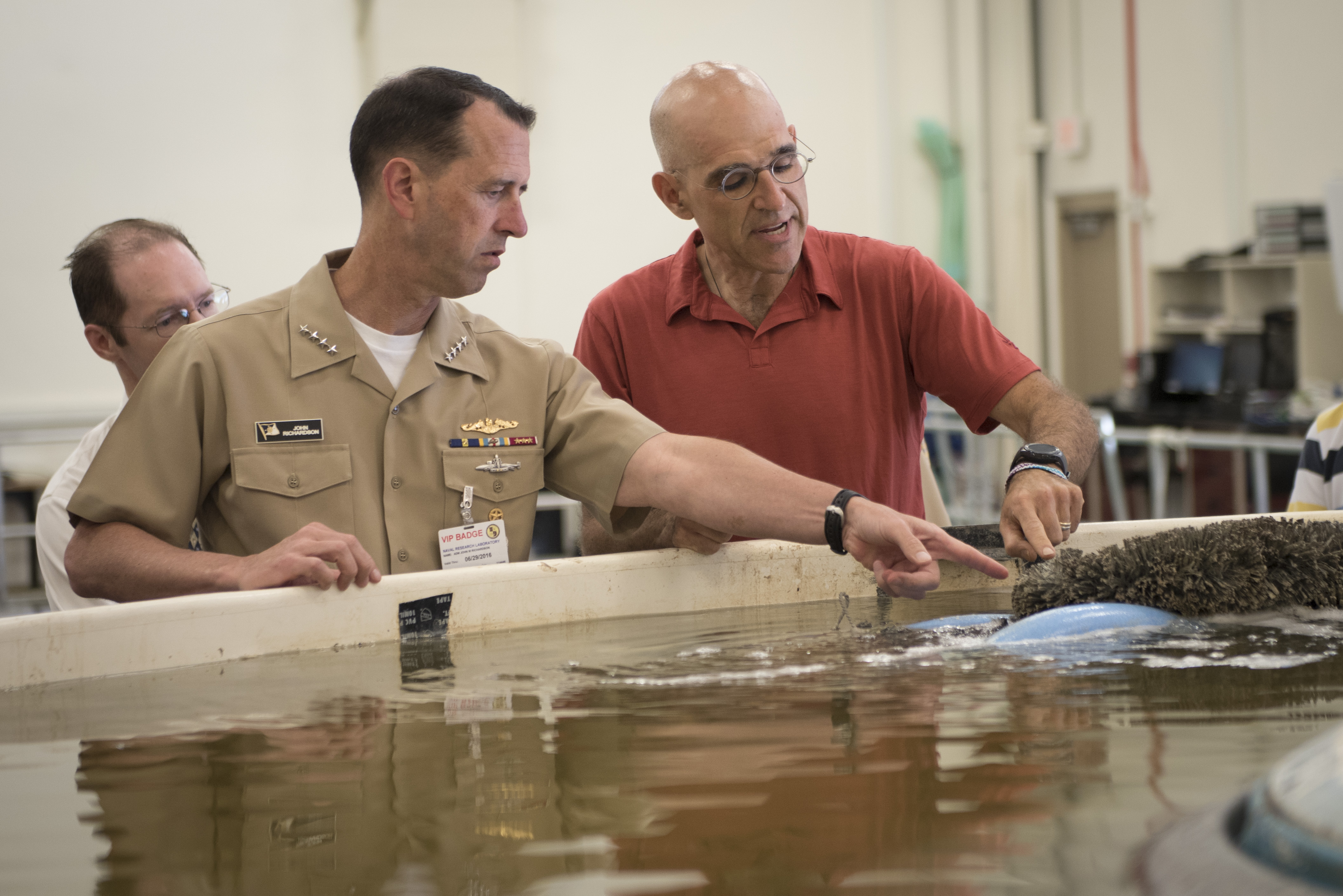 Adm. John Richardson visits with leaders at the Naval Research Laboratory (NRL) on June 29, 2016. US Navy Photo