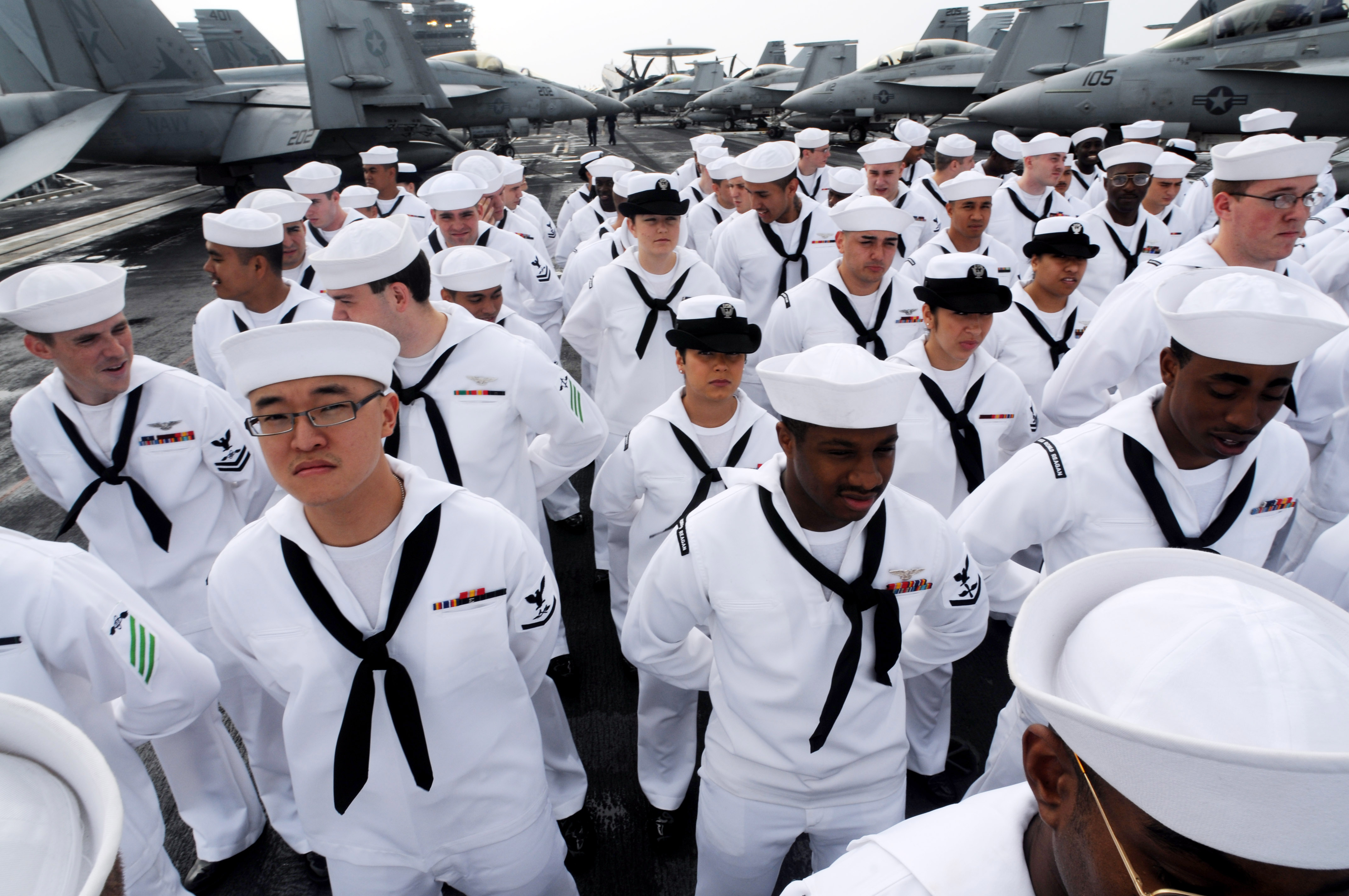 why do i want to be a naval officer