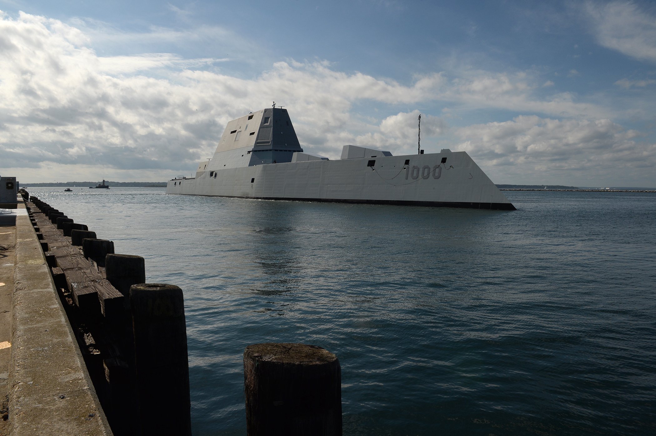 Next Generation Destroyer Zumwalt Sidelined For Repairs After