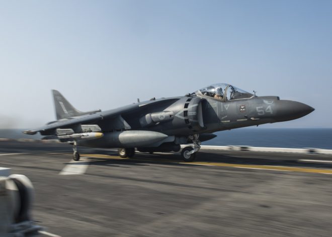 In Between Carriers, 11th MEU, Makin Island ARG Are Busy In 5th Fleet