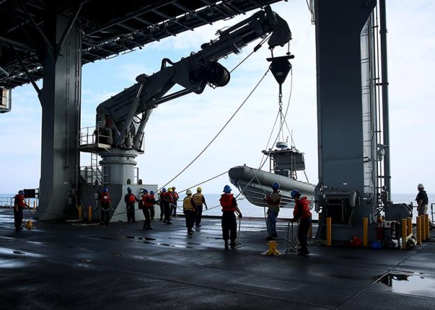 Expeditionary Sea Base USNS Lewis B. Puller Departs For Maiden ...