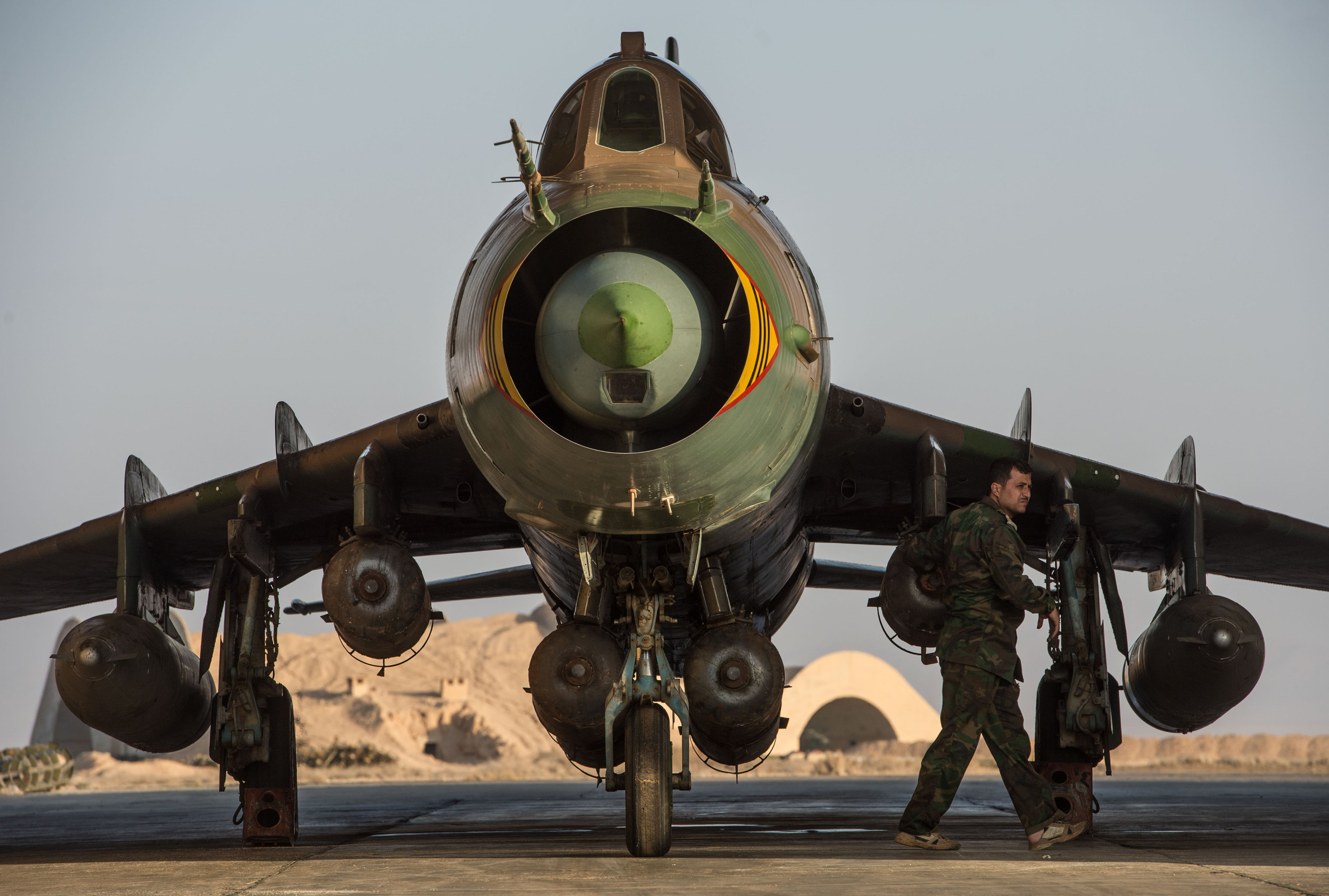 U S Navy Super Hornet Shoots Down Syrian Jet Near Raqqah