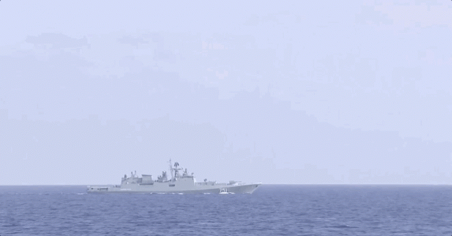 VIDEO: Russian Frigate Fires 3 Cruise Missiles on ISIS Targets in Syria 