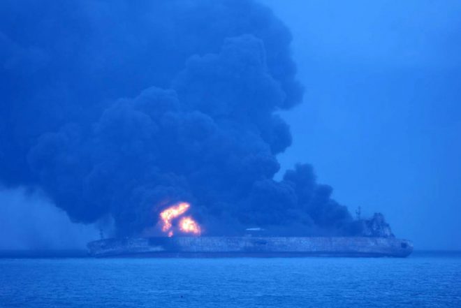 VIDEO: U.S. Navy P-8A Looking for Crew of Burning Iranian Tanker