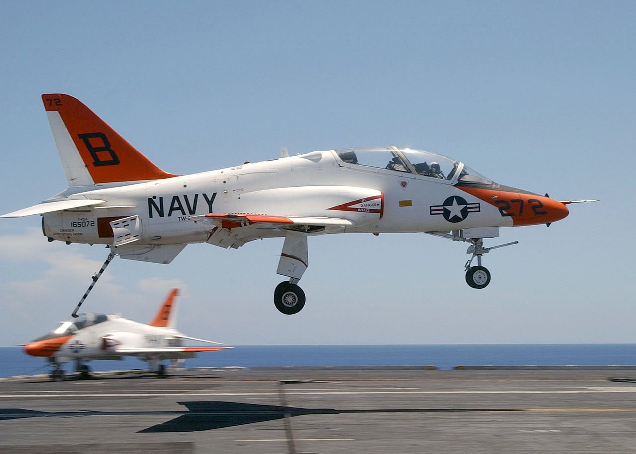 Navy resumes flight operations for some T-45 aircraft