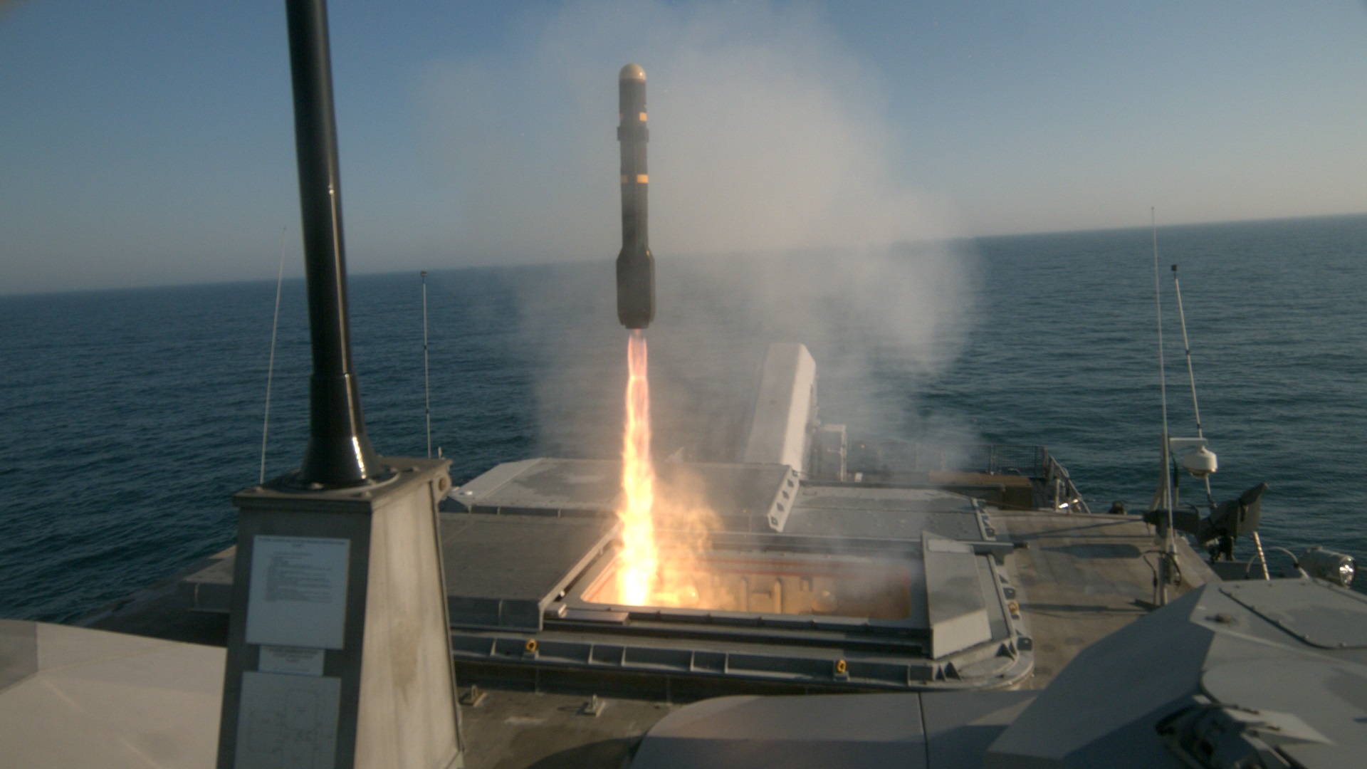 VIDEO USS Milwaukee Launches Hellfires in LCS Surface-to-Surface Missile Module Test