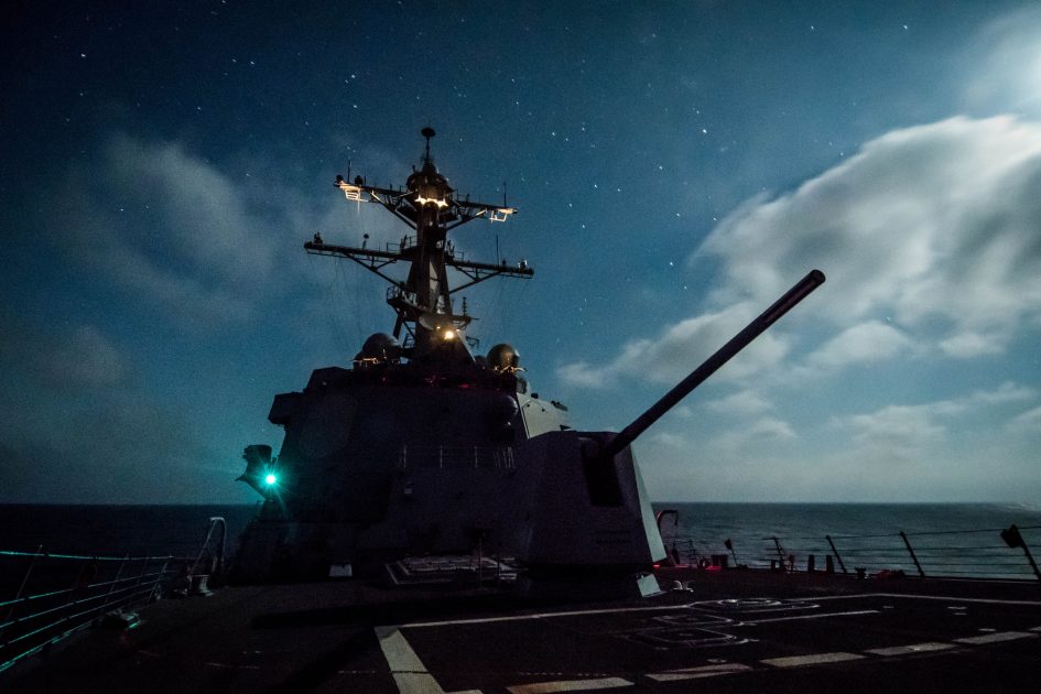 Navy Quietly Fires 20 Hyper Velocity Projectiles Through Destroyer’s