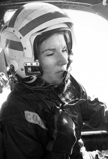 Navy to Honor First Female Fighter Pilot with Female-Piloted Flyover at Funeral