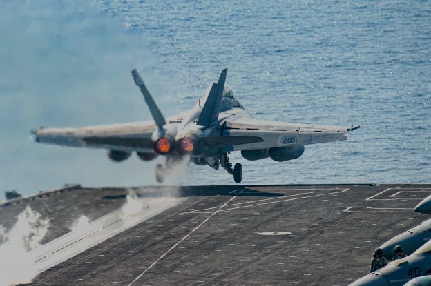 Future of U.S. Carrier Fleet Key Issue as New Force Structure Moves ...