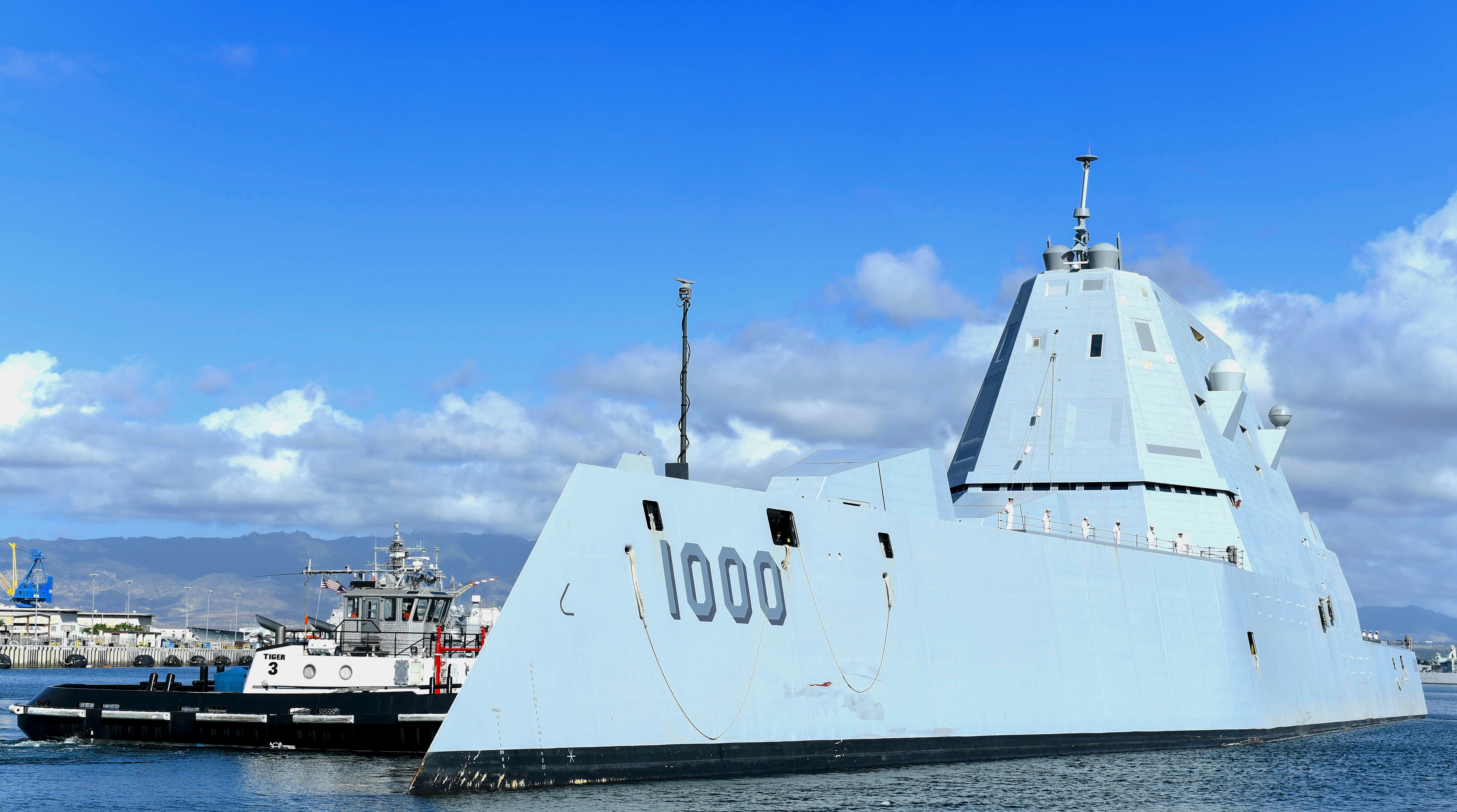 House Defense Bill Pushes Hypersonic Weapons for Zumwalt Destroyers, Slows LUSV Procurement