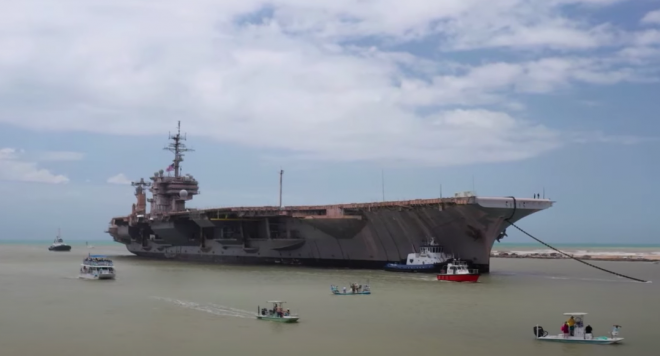 Former Carrier Kitty Hawk Arrives in Brownsville for Scrapping
