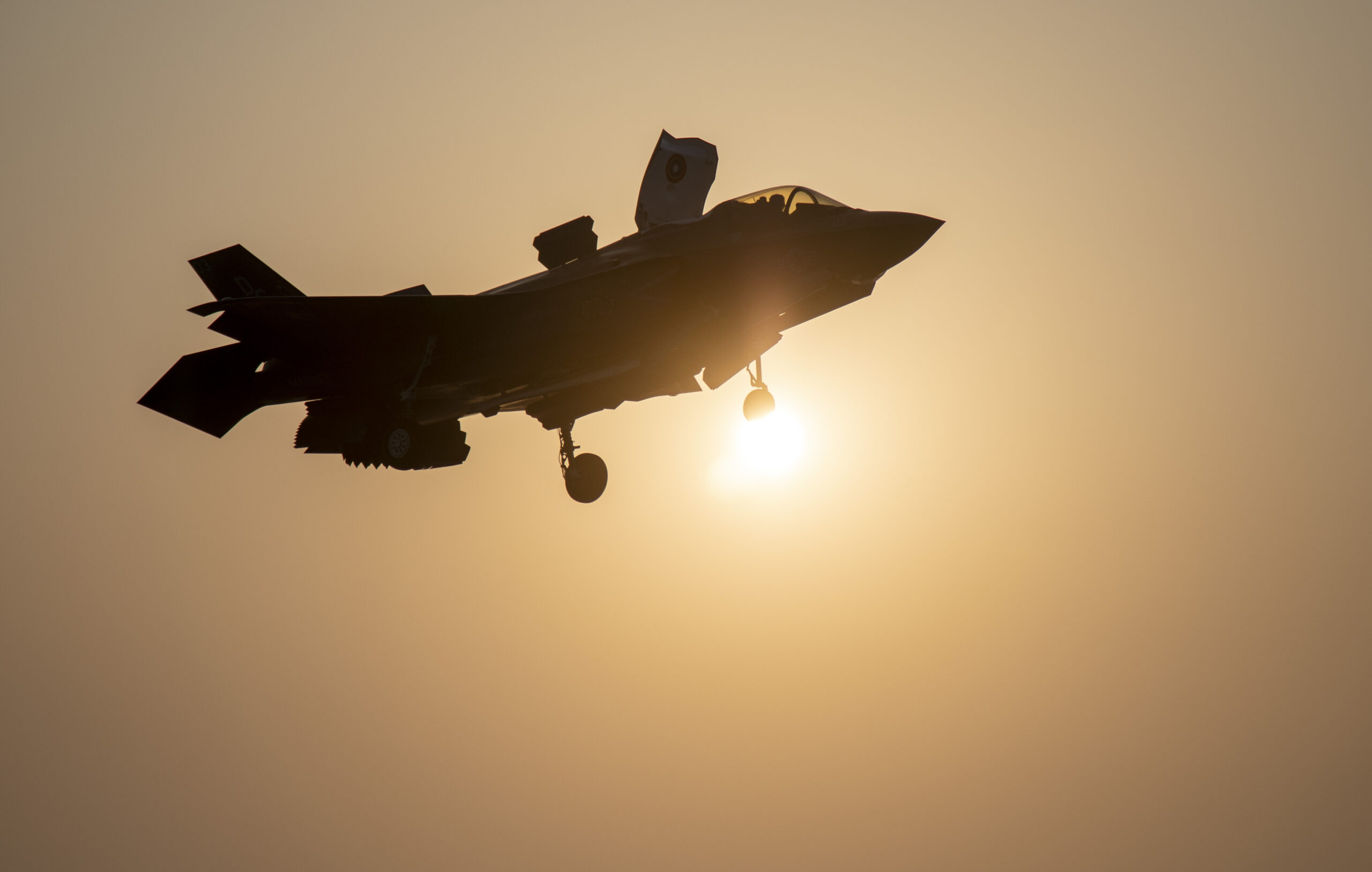 F-35B Crashes in New Mexico, Pilot Hospitalized After Ejecting – USNI News