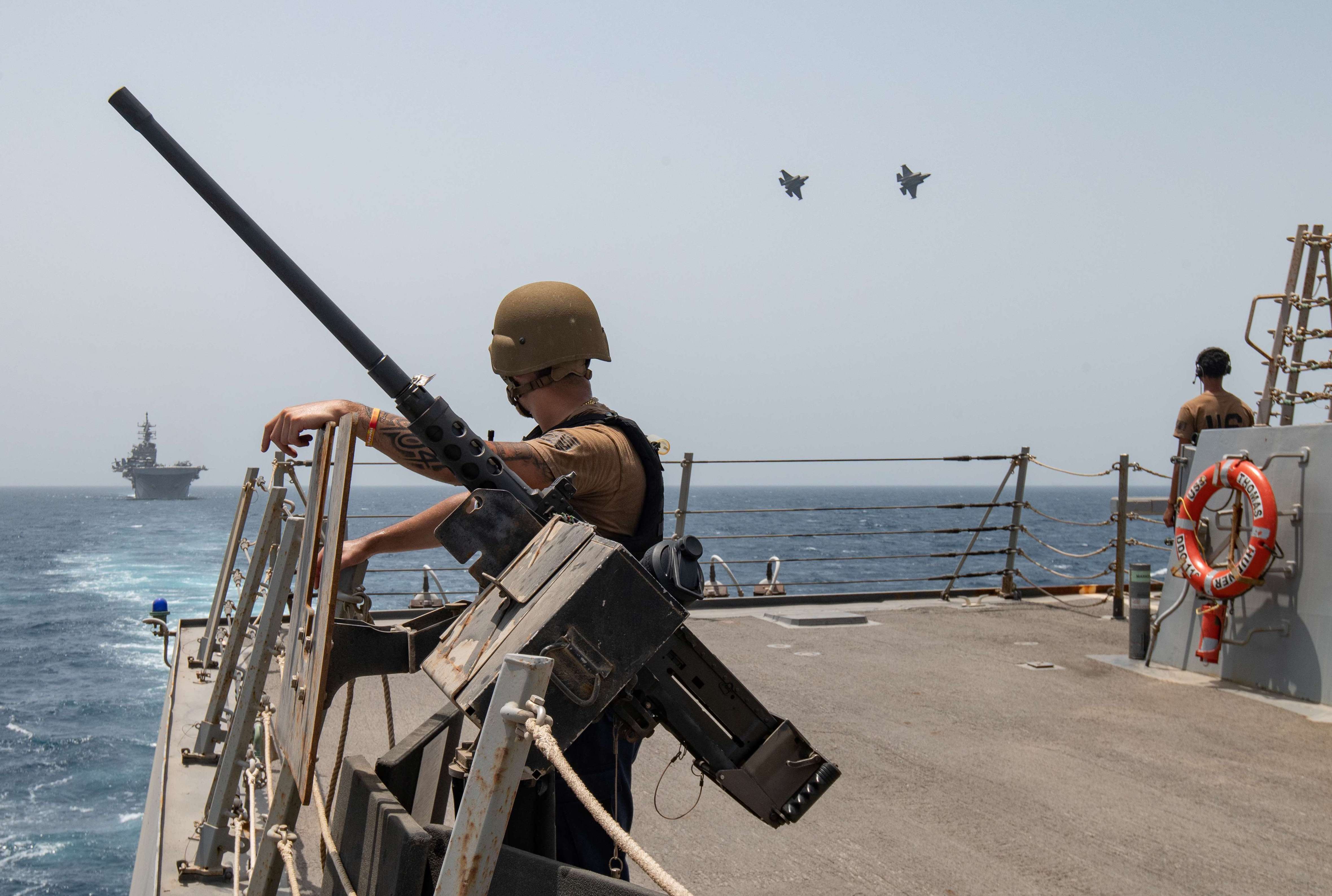 Marinha Americana – USS Bataan, USS Carter Hall e 26º MEU Agora no