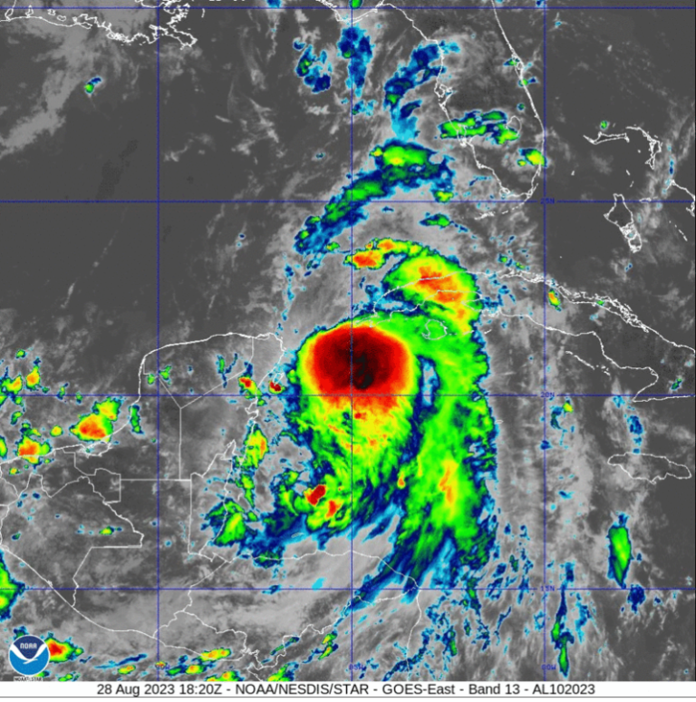 Navy Ships, Aircraft in Florida Sortie to Avoid Tropical Storm Idalia ...