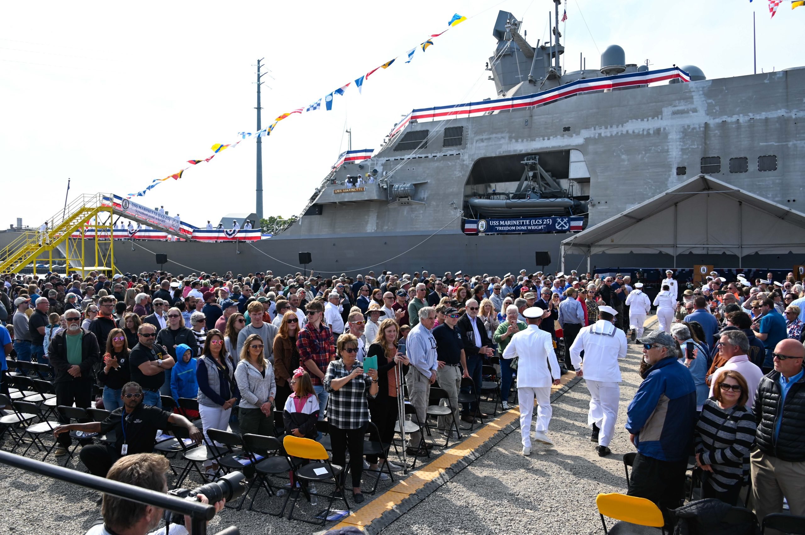 VIDEO: Navy Commissions LCS USS Marinette, 4 Freedom-Class to Decommission  This Year - USNI News