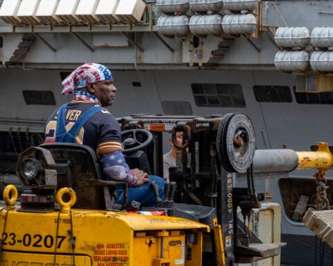 U.S. Naval Forces, Japan メダル 勲章 4点 スイス 射撃祭 銀メダル、UNITED STATES OF AMERICA